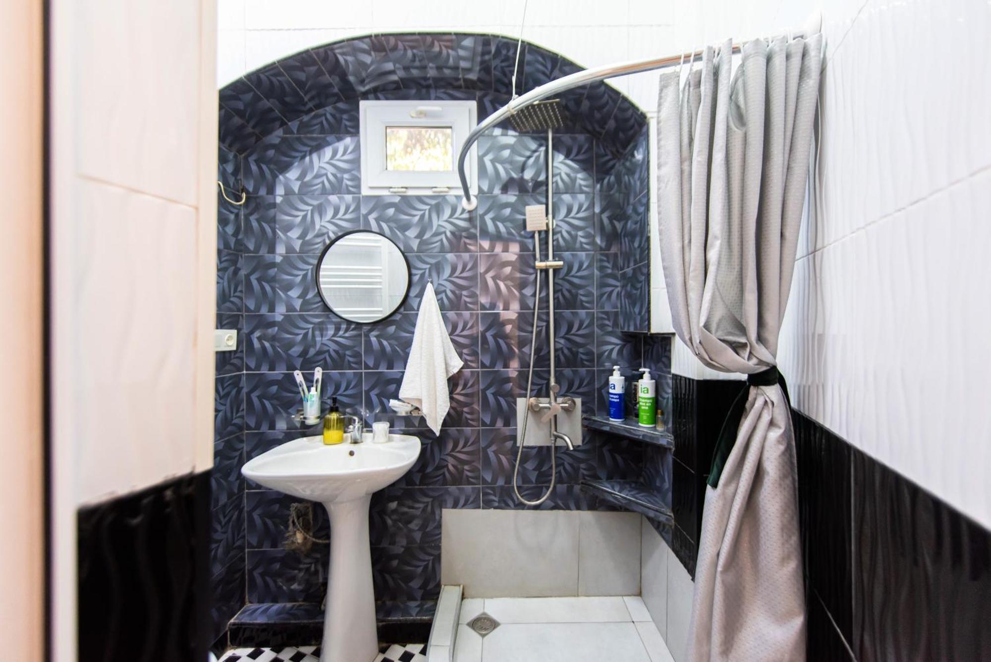 Old Town-Booking Apartment Tbilisi Exterior foto